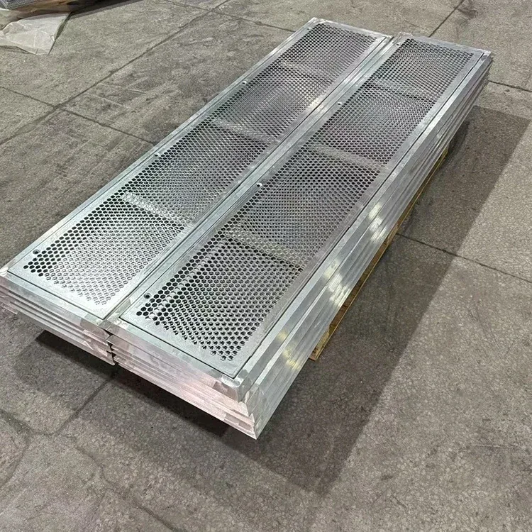 Bảng khung kim loại đục lỗ